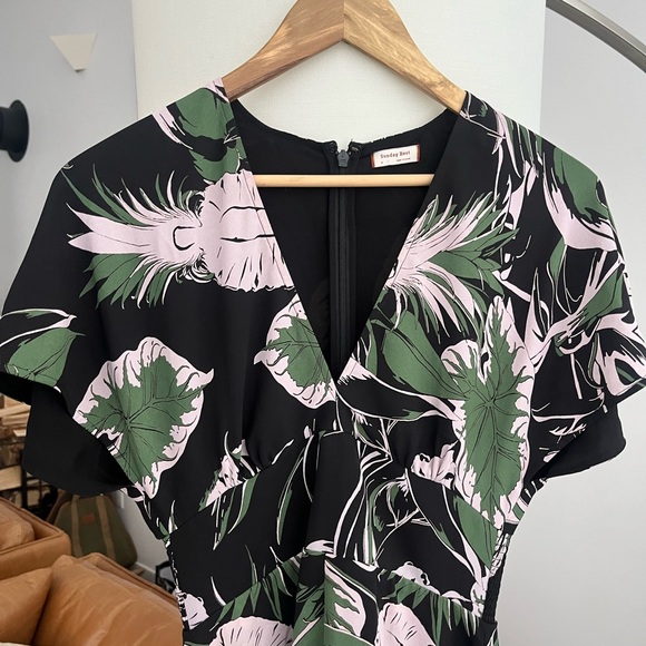 Aritzia Sunday Best Enid Romper - Picture 4 of 7